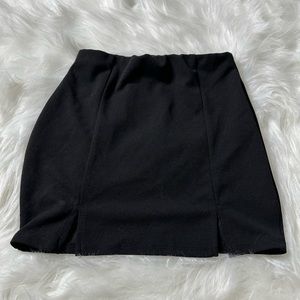 Fashion Nova mini skirt black with slits XS